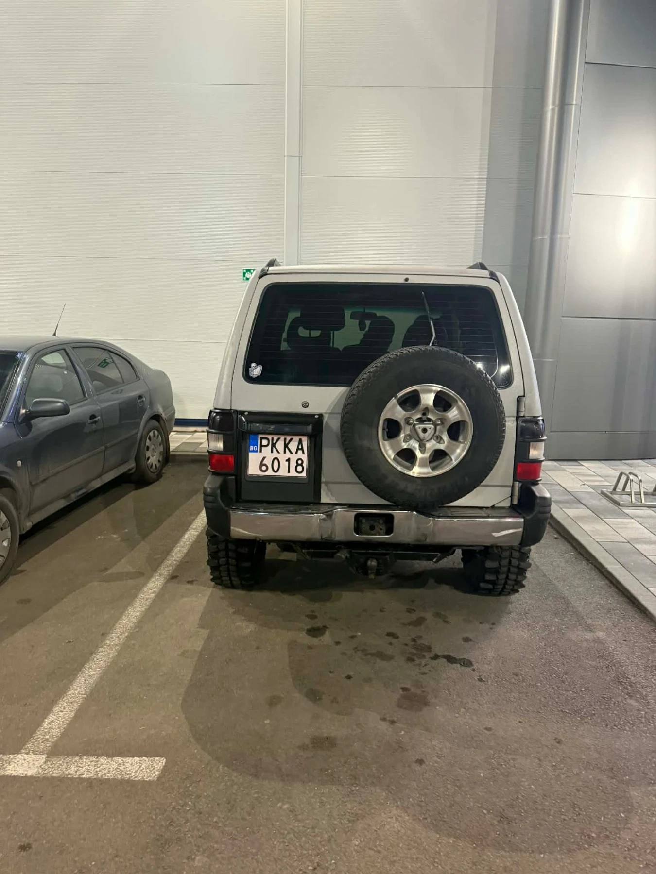 Mitsubishi Pajero, снимка 4 - Автомобили и джипове - 53772797