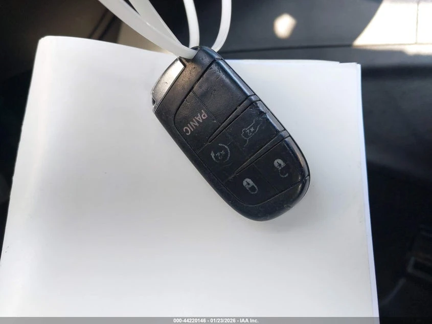 Jeep Grand cherokee 3.6L V-6 DOHC, VVT, 290HP 4X2 Drive, снимка 11 - Автомобили и джипове - 53829066