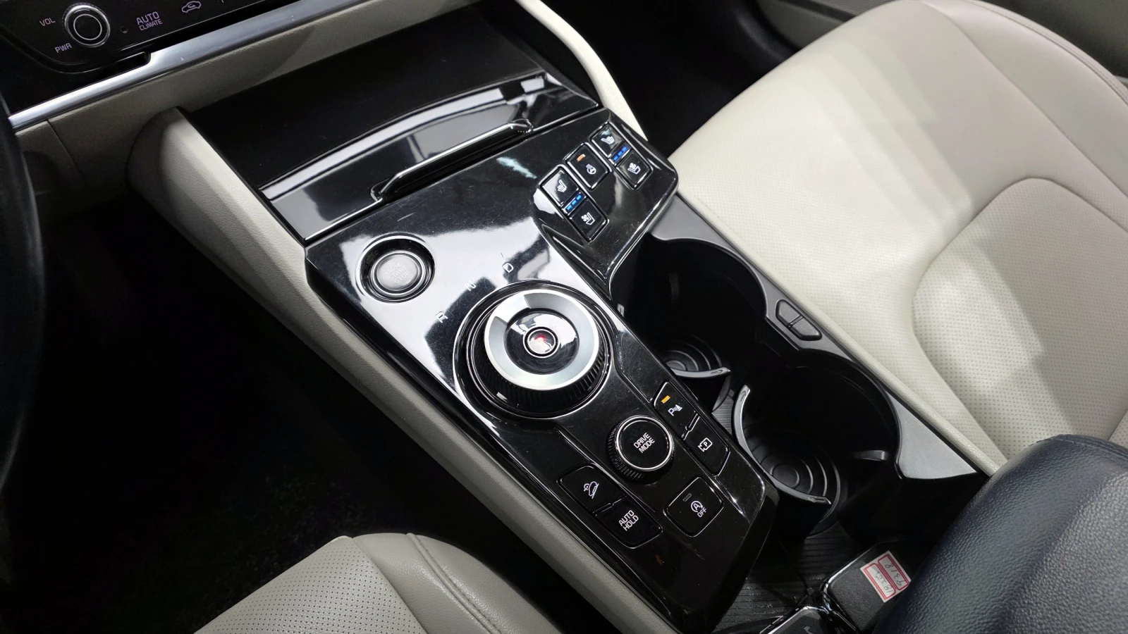 Kia Sportage 2.0diesel 2WD Noblesse autogeorge.com | Mobile.bg � ����������� 9