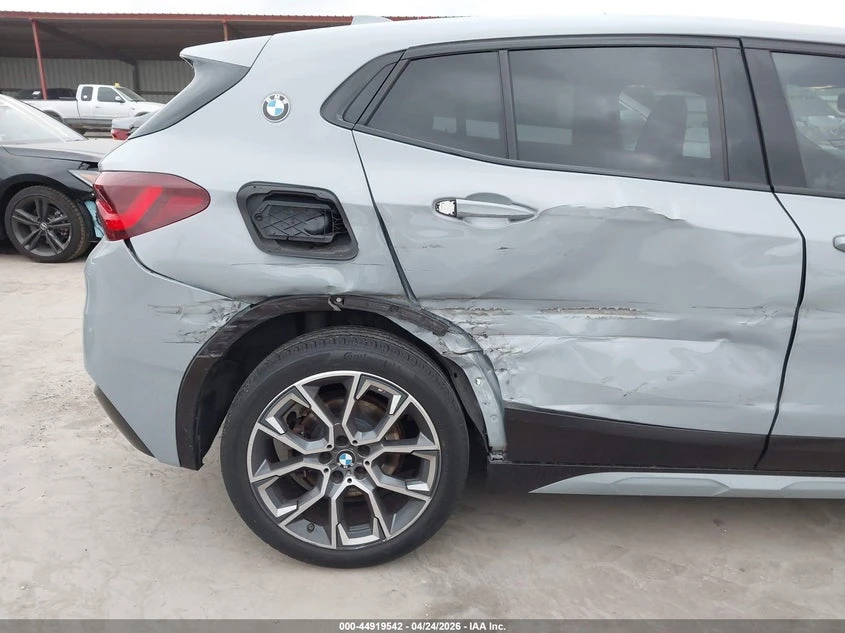 BMW X2 2.0l xDrive28I, снимка 6 - Автомобили и джипове - 54759512