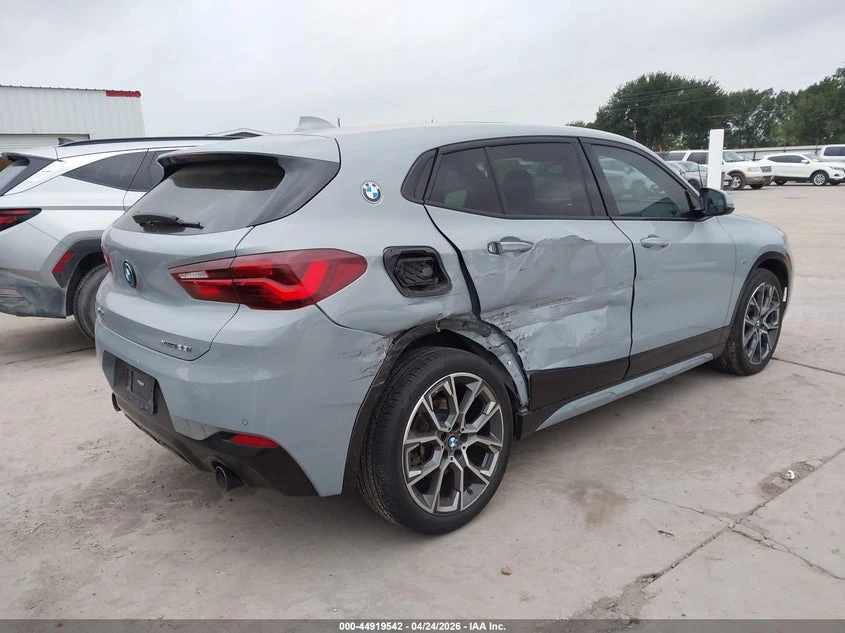 BMW X2 2.0l xDrive28I, снимка 4 - Автомобили и джипове - 54759512