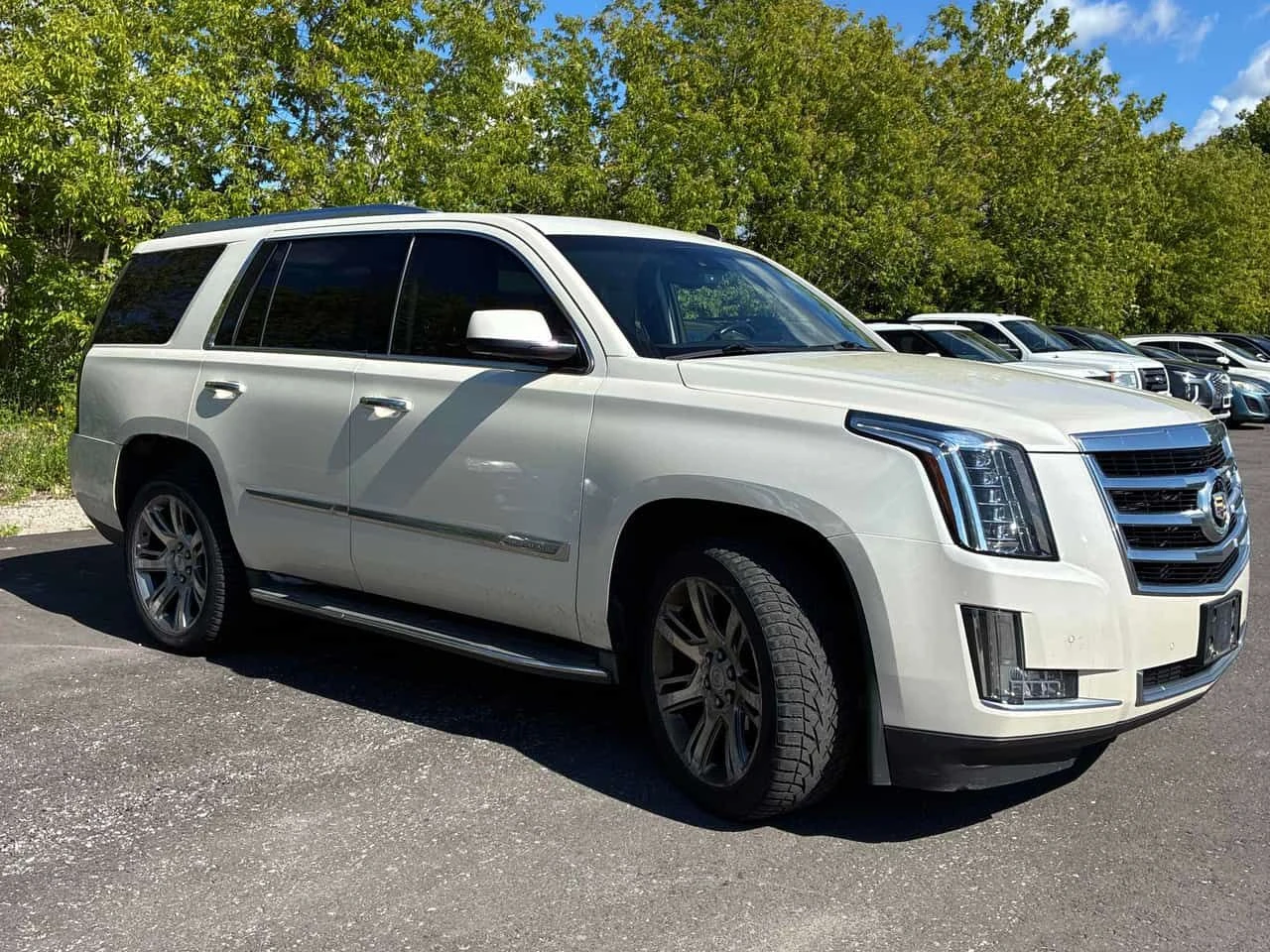 Cadillac Escalade LUXURY AWD * ПОДГРЕВИ* ОБДУХВАНЕ* ПАНОРАМА* , снимка 4 - Автомобили и джипове - 55047109