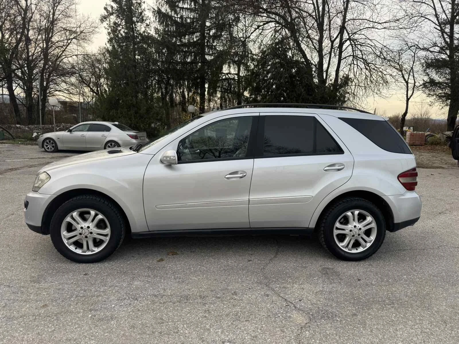 Mercedes-Benz ML 320, снимка 2 - Автомобили и джипове - 55289735