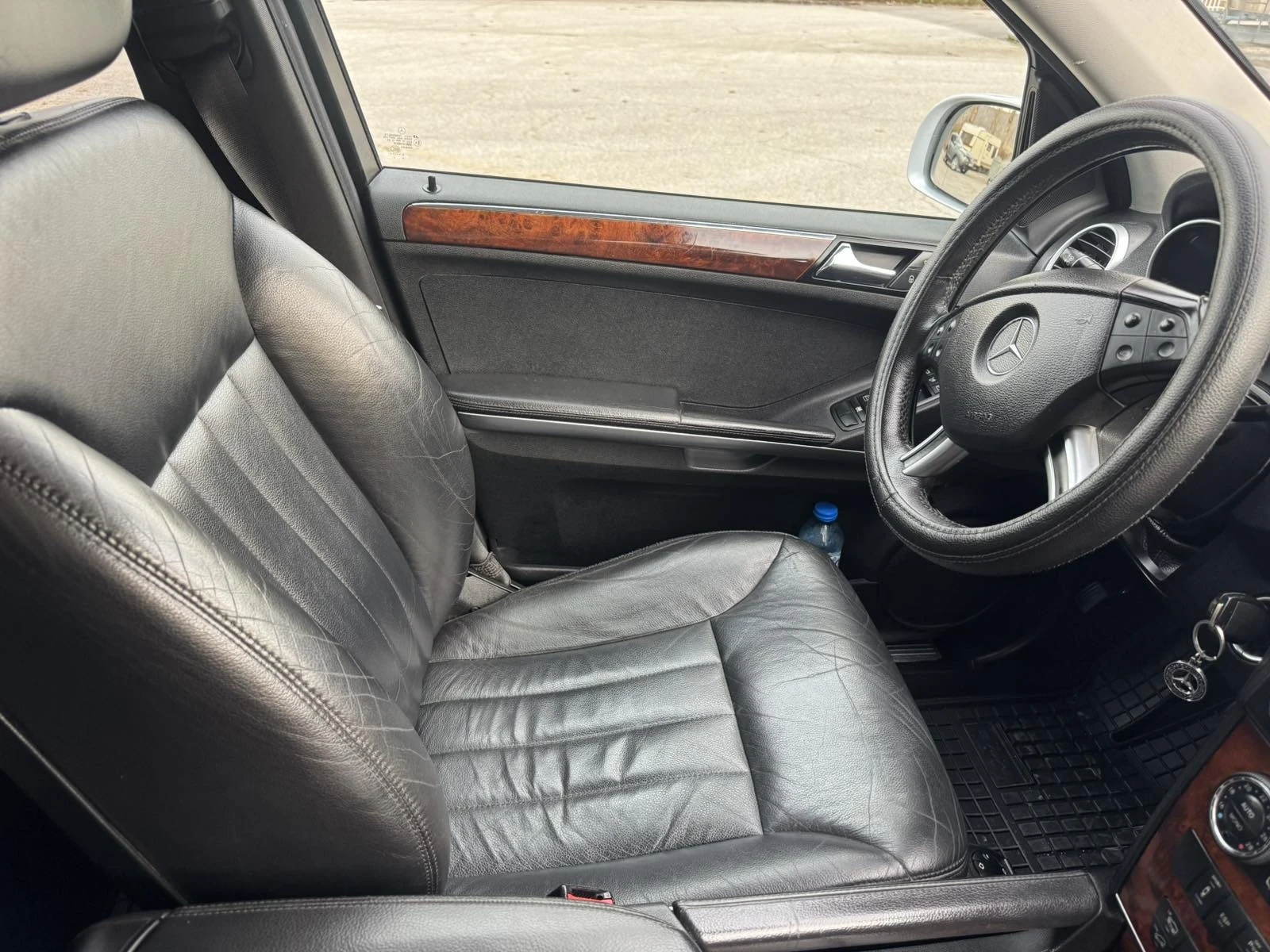 Mercedes-Benz ML 320, снимка 5 - Автомобили и джипове - 55289735