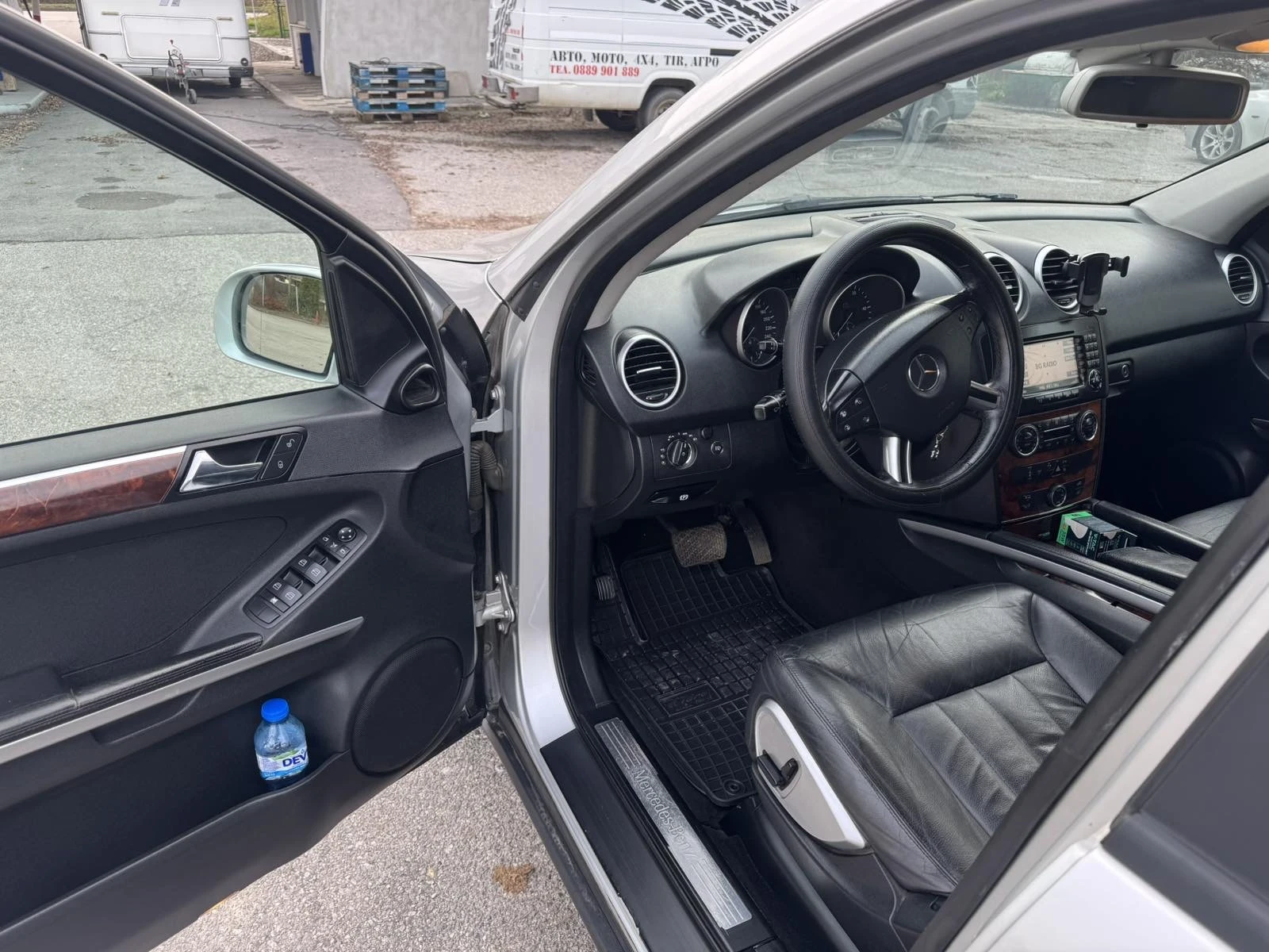 Mercedes-Benz ML 320, снимка 10 - Автомобили и джипове - 55289735