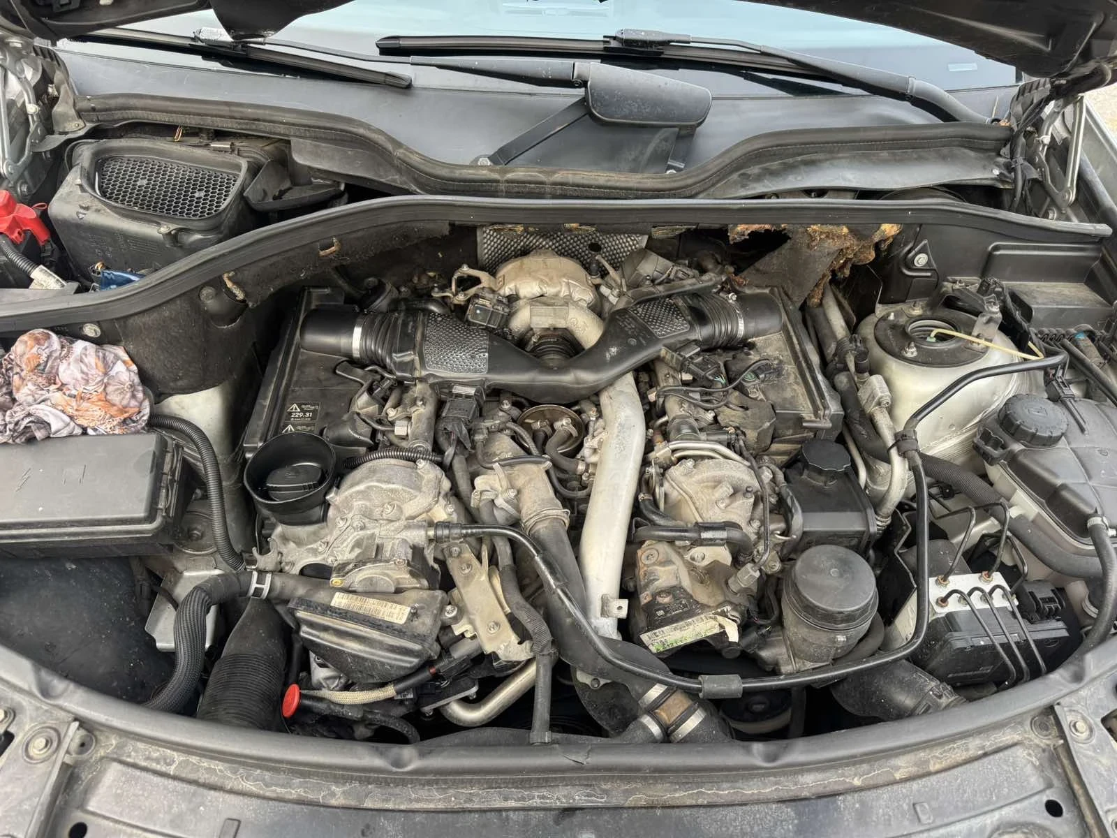 Mercedes-Benz ML 320, снимка 12 - Автомобили и джипове - 55289735