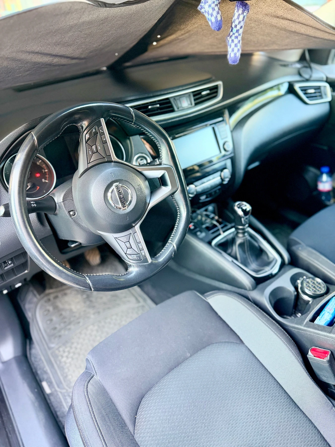 Nissan Qashqai 1.3 140кс Tekna ОТЛИЧЕН , снимка 6 - Автомобили и джипове - 55500352