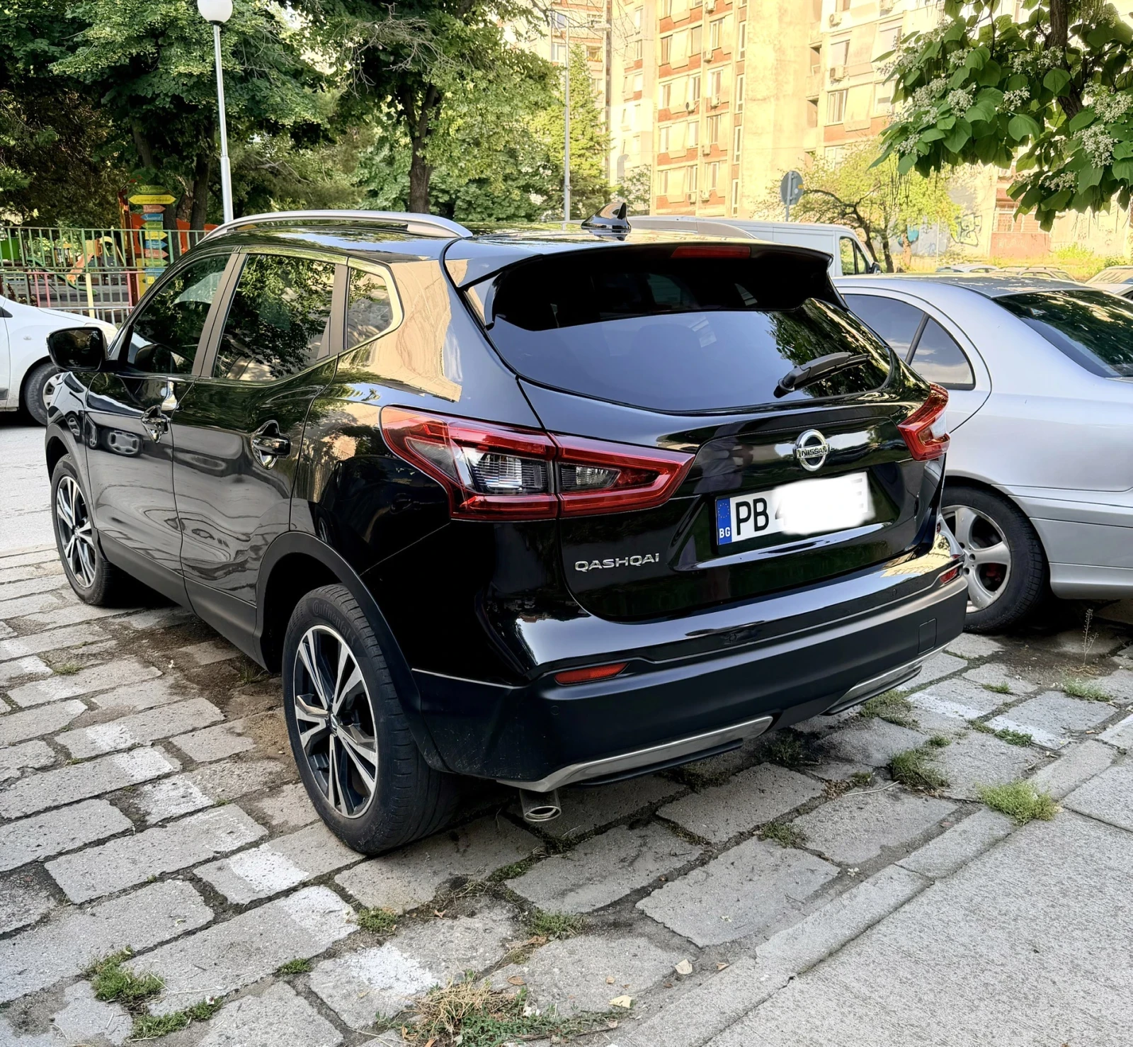 Nissan Qashqai 1.3 140кс Tekna ОТЛИЧЕН , снимка 5 - Автомобили и джипове - 55500352