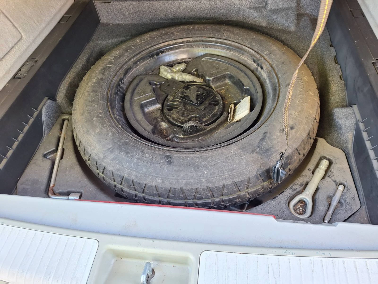 Mercedes-Benz ML 320 320, снимка 8 - Автомобили и джипове - 56350129