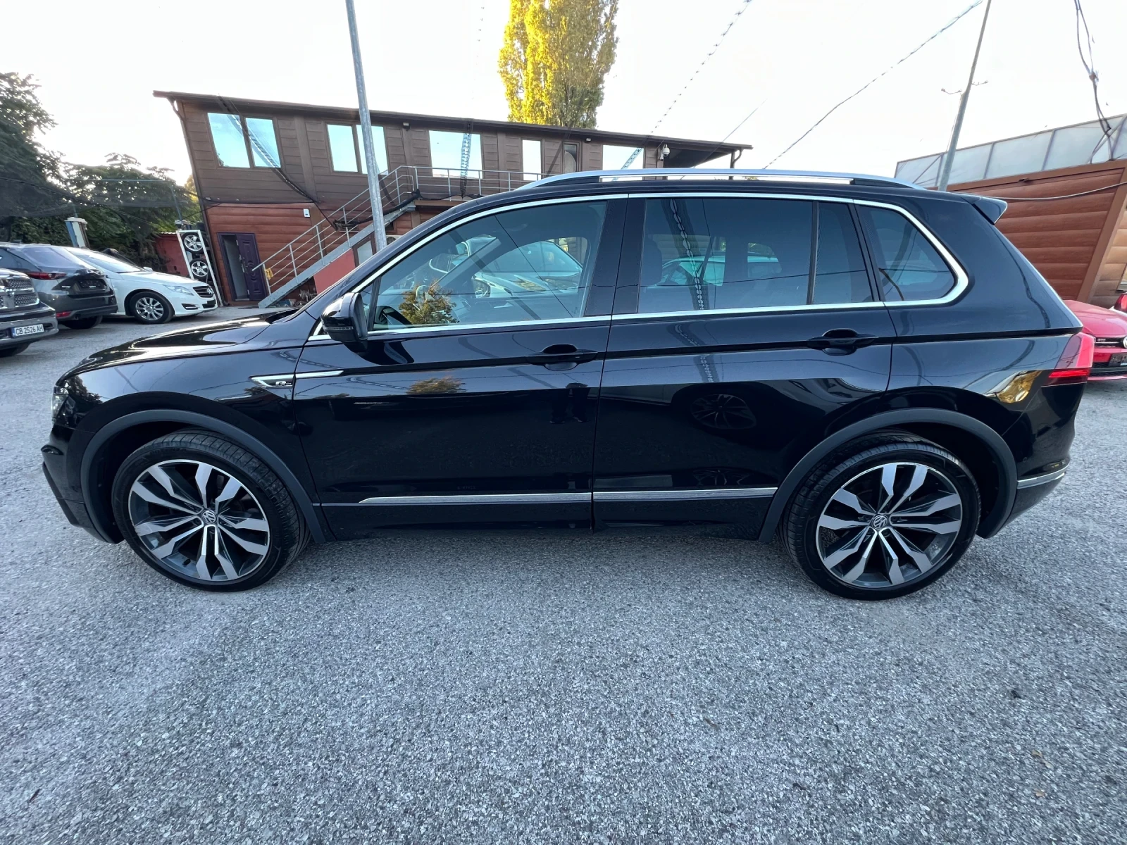 VW Tiguan 2.0 R-Line 4Motion Keyless 360 ������ Head Up  | Mobile.bg � ����������� 8