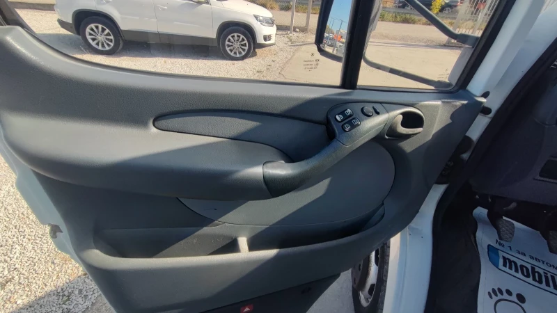 Mercedes-Benz Sprinter 413 2.2CDI KLIMA, снимка 15 - Бусове и автобуси - 47744287