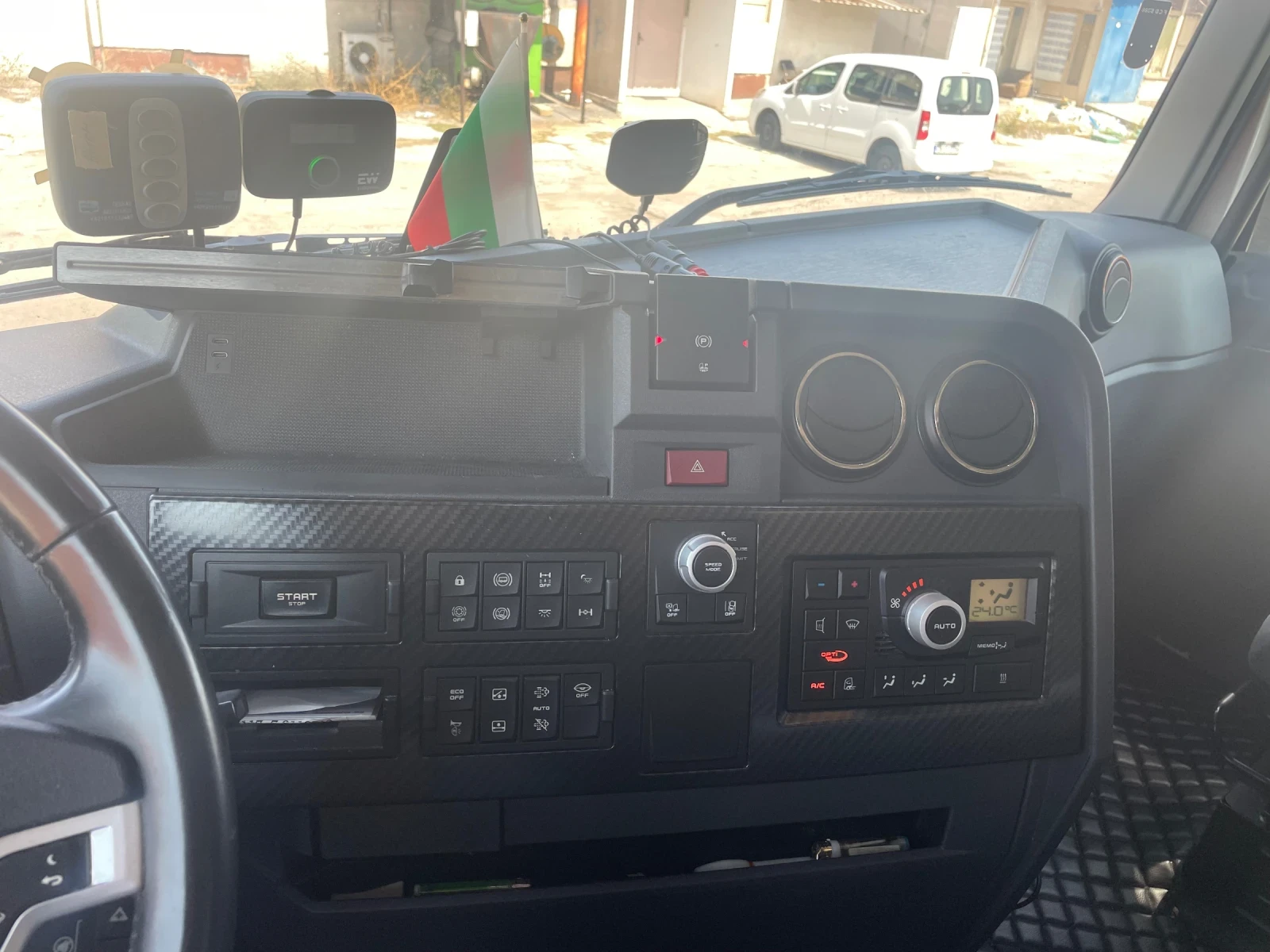 Renault T HSC - изображение 9