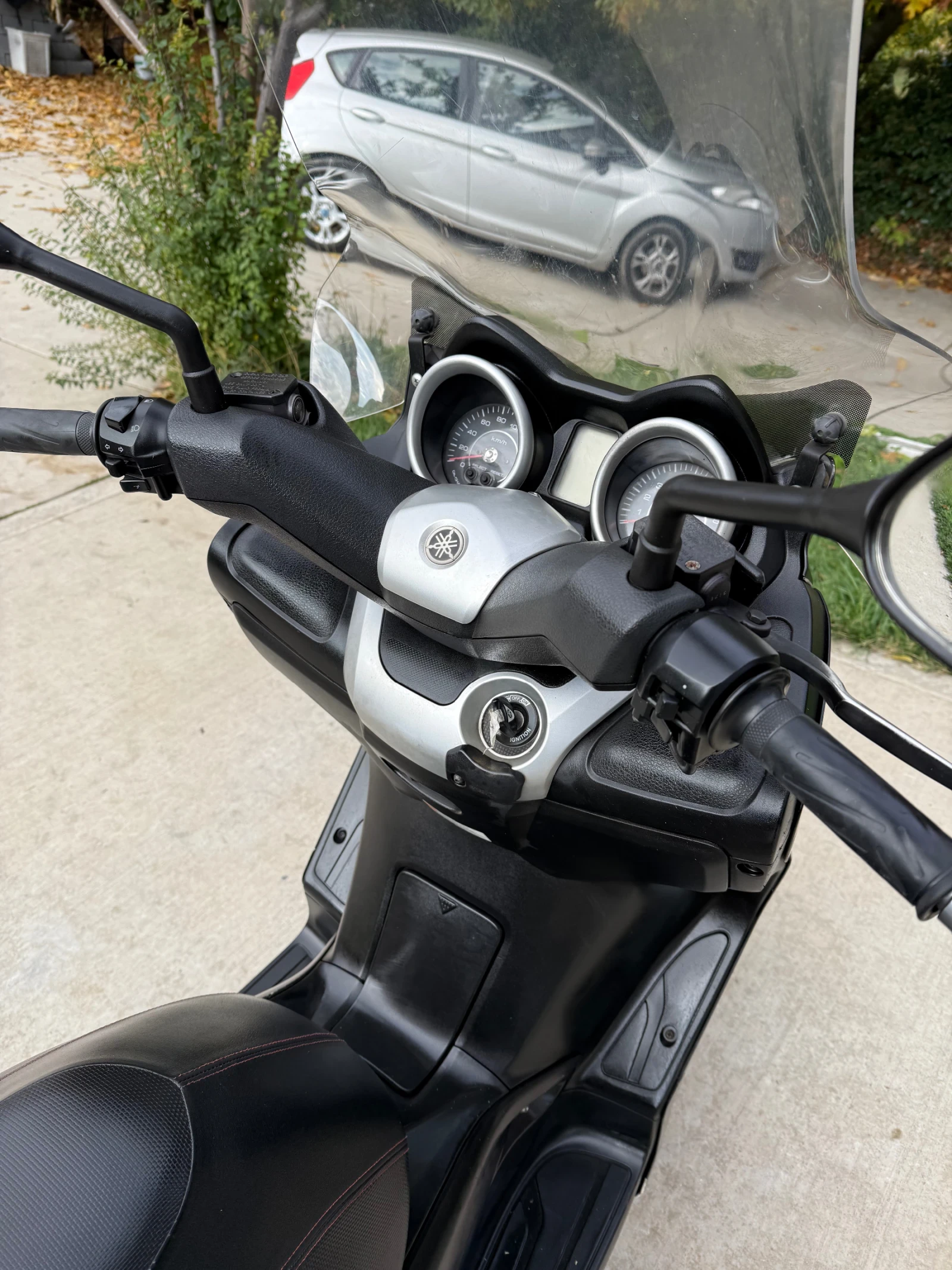 Yamaha X-max 250i - изображение 8