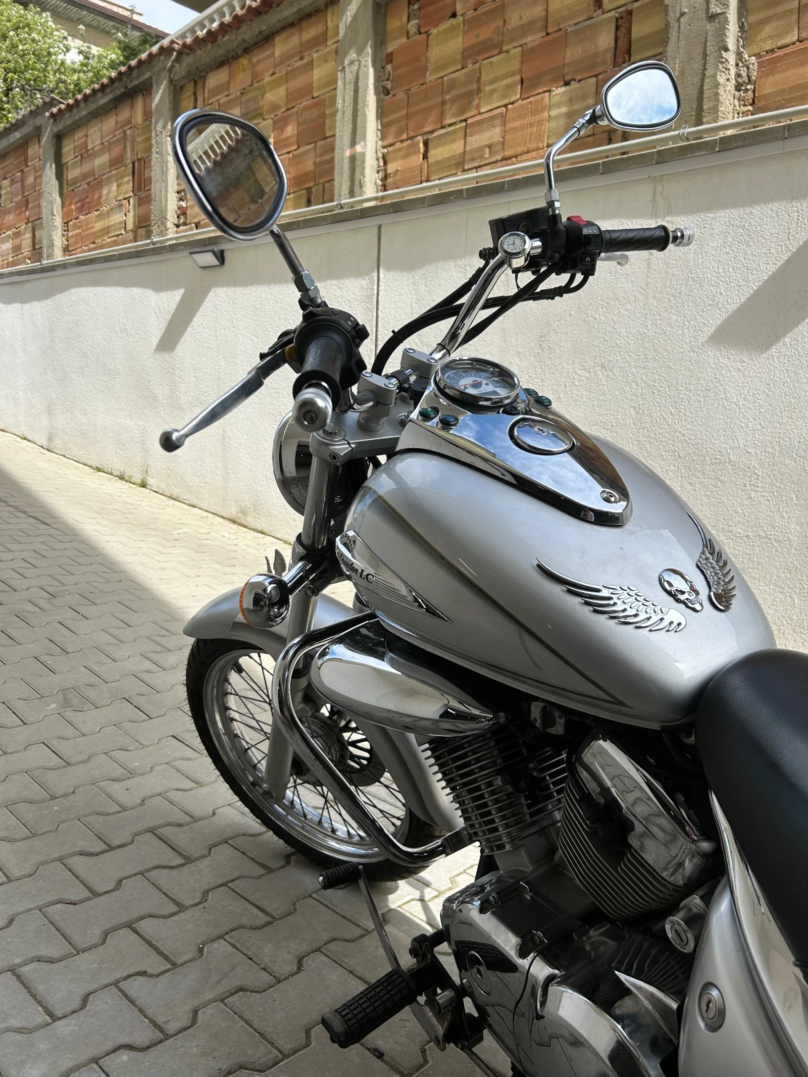 Suzuki Intruder VL250, снимка 5 - Мотоциклети и мототехника - 54528803