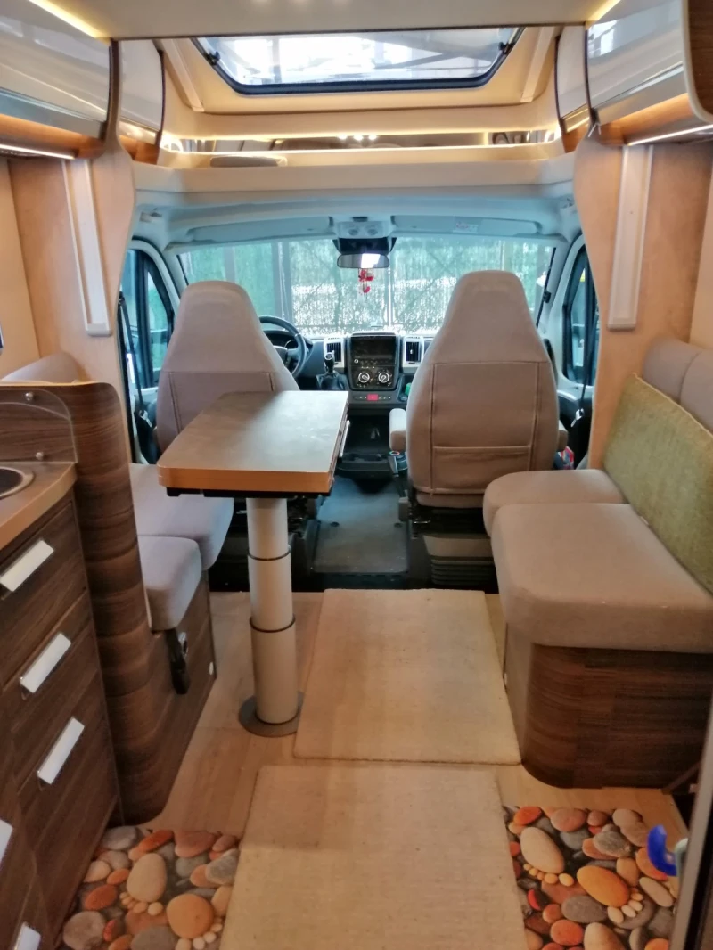 Кемпер Laika Ecovip 4012 DS, снимка 5 - Каравани и кемпери - 48784317