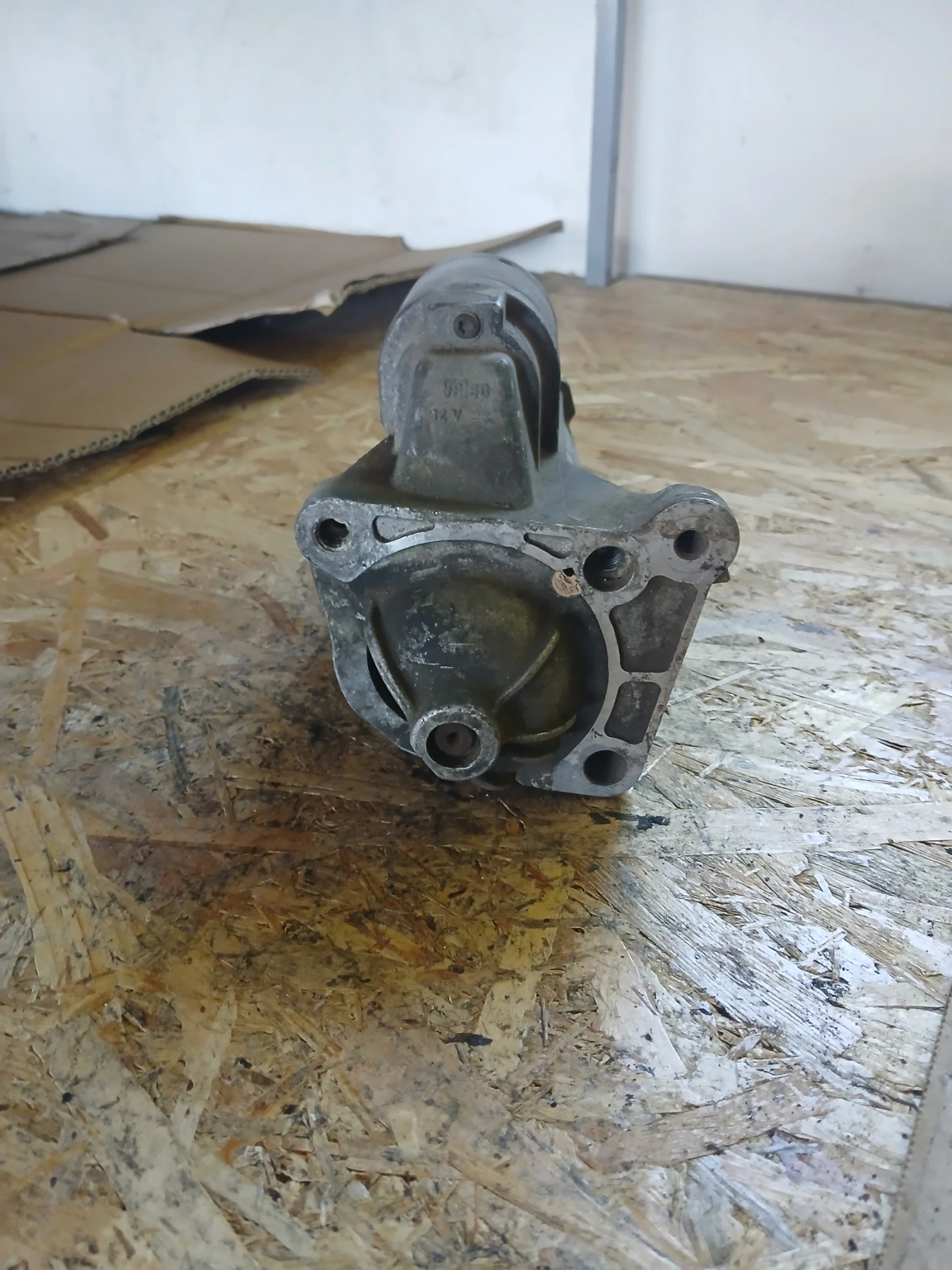 D8R49 стартер Renault Scenic 1.9 dci, снимка 2 - Части - 56070753