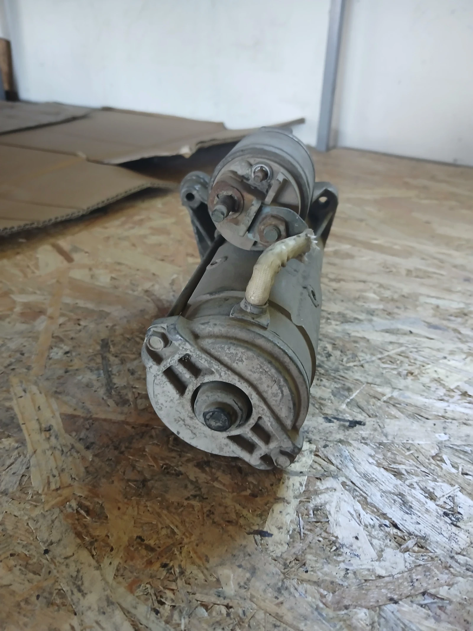 D8R49 стартер Renault Scenic 1.9 dci, снимка 4 - Части - 56070753