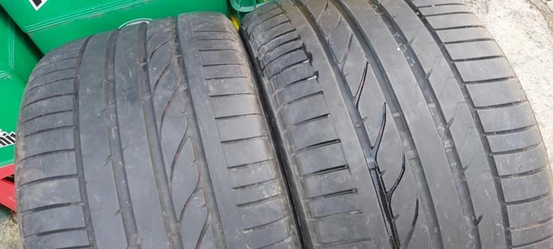 Гуми Летни 315/35R20, снимка 2 - Гуми и джанти - 31998750