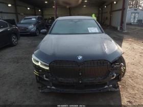 BMW 750 MPACK* ОБДУХ* PANO* AMBIENT* HARMAN* HEADUP* GESTU, снимка 2