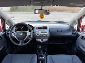 Honda Jazz 1.3 бензин, снимка 9