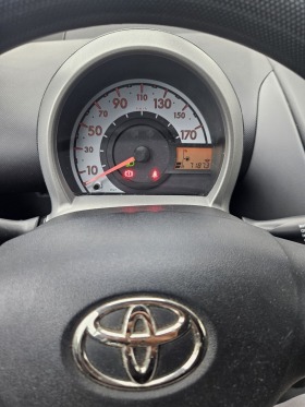 Toyota Aygo 1.0 Benz , снимка 6