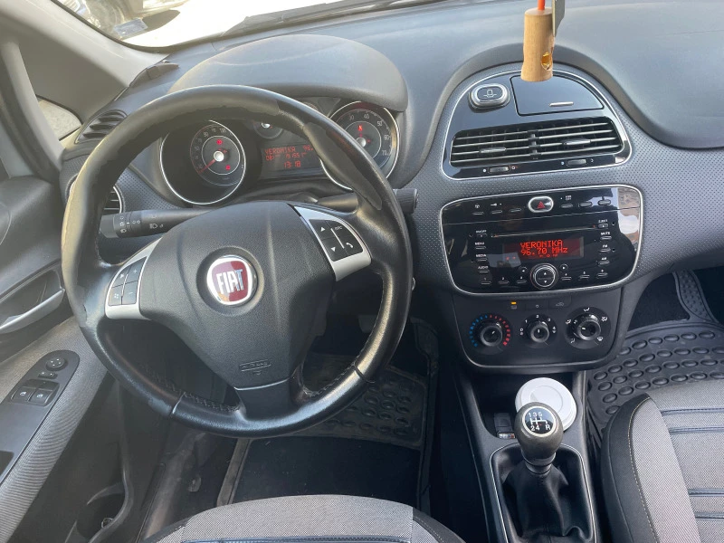 Fiat Punto 1.4 фабрична газ &#128285;, снимка 10 - Автомобили и джипове - 43672700