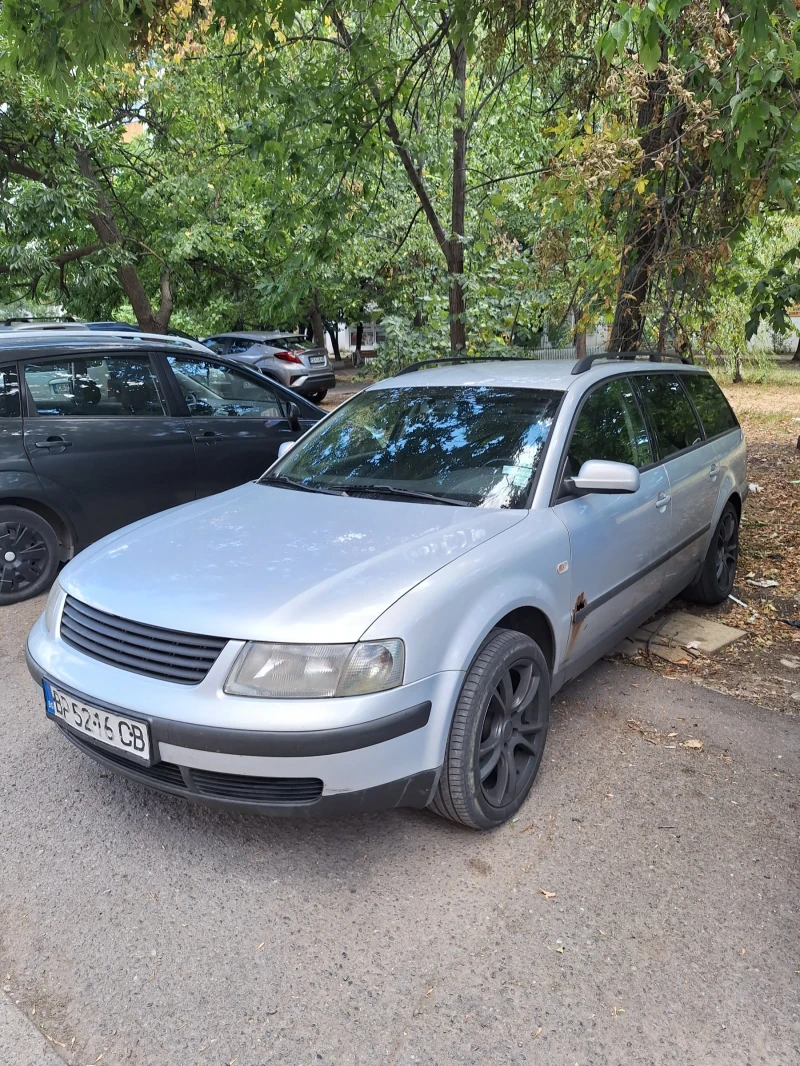 VW Passat 1.9 TDI , снимка 2 - Автомобили и джипове - 47139186