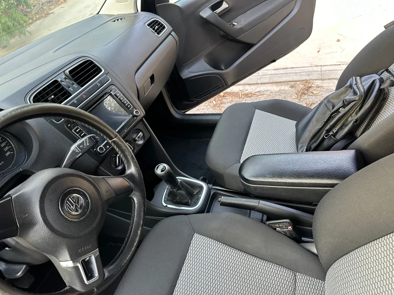 VW Polo 1.2 TDI, снимка 7 - Автомобили и джипове - 47296327