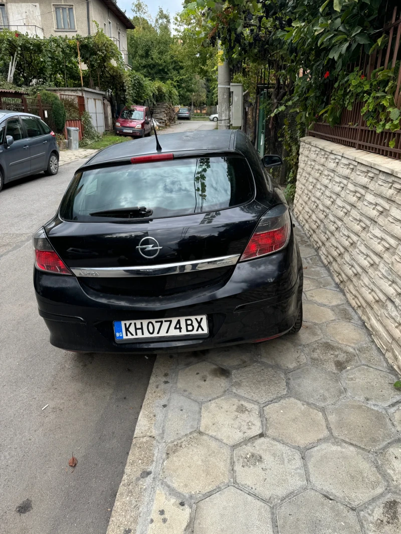 Opel Astra, снимка 2 - Автомобили и джипове - 47404717