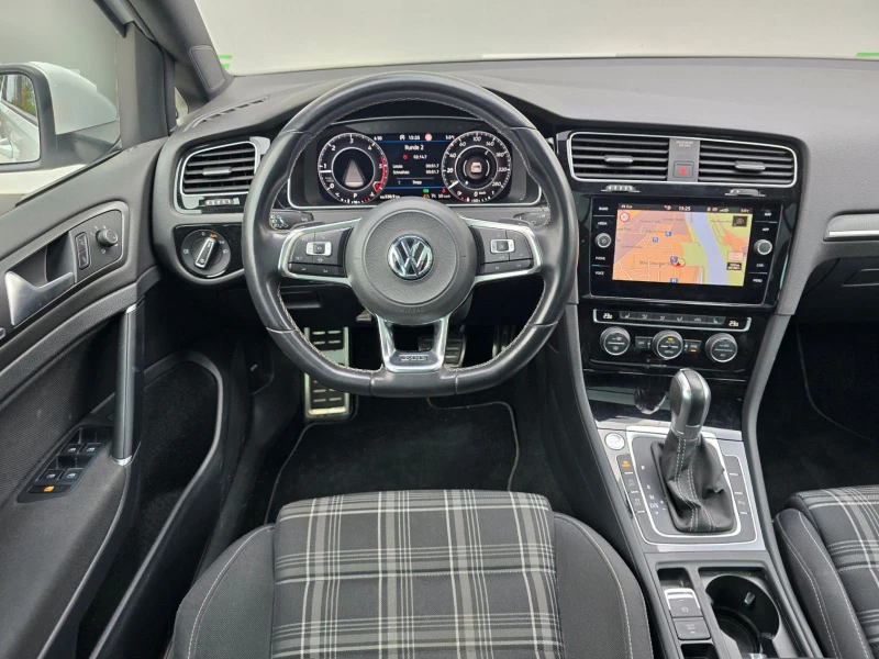 VW Golf  VII/GTD/184HP/VIRTUAL-DISPLAY/KEYLESS/PANO/592b, снимка 8 - Автомобили и джипове - 48283526