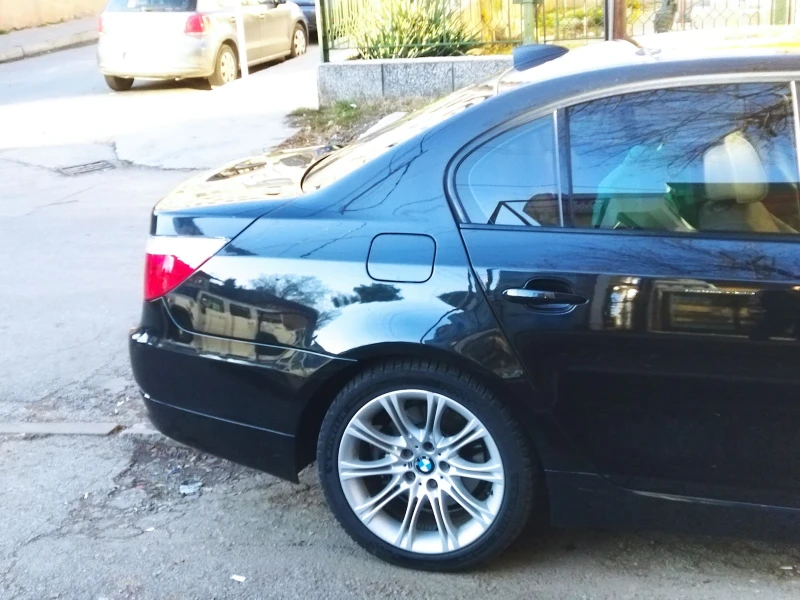 BMW 530, снимка 2 - Автомобили и джипове - 48440396