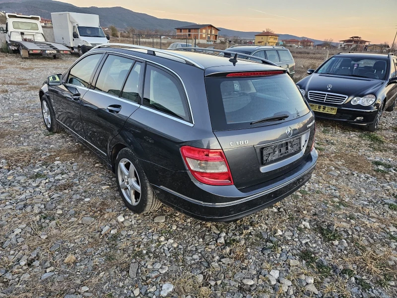 Mercedes-Benz C 180, снимка 4 - Автомобили и джипове - 48933632