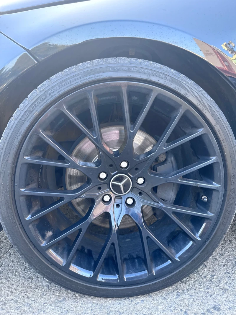 Mercedes-Benz E 350 4matic, снимка 16 - Автомобили и джипове - 52393739