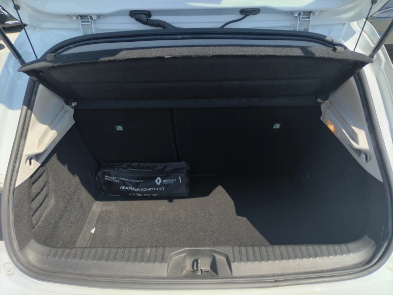 Renault Clio 1.0TCe/ 100к.с./Life, снимка 14 - Автомобили и джипове - 51330016