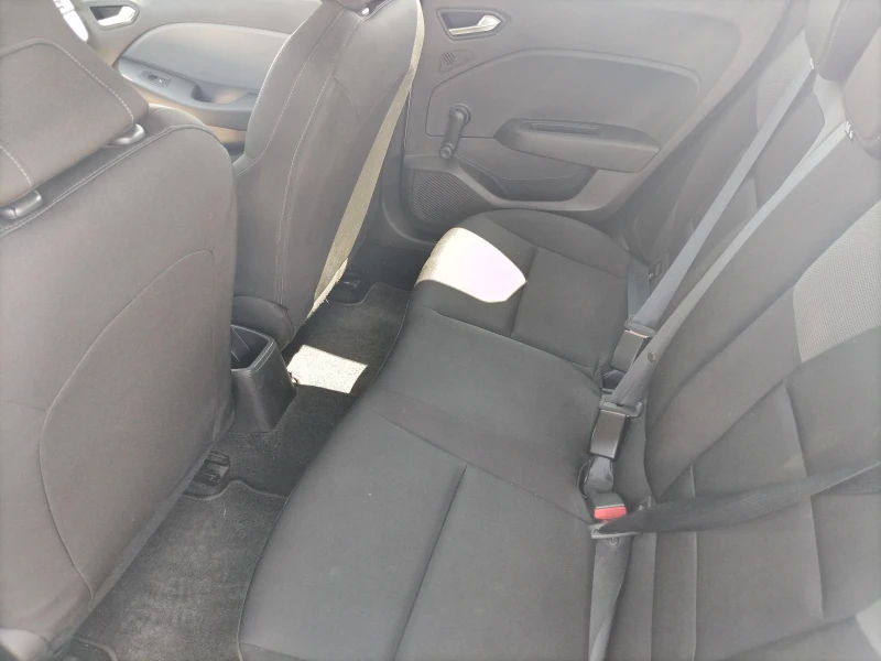 Renault Clio 1.0TCe/ 100к.с./Life, снимка 13 - Автомобили и джипове - 51330016