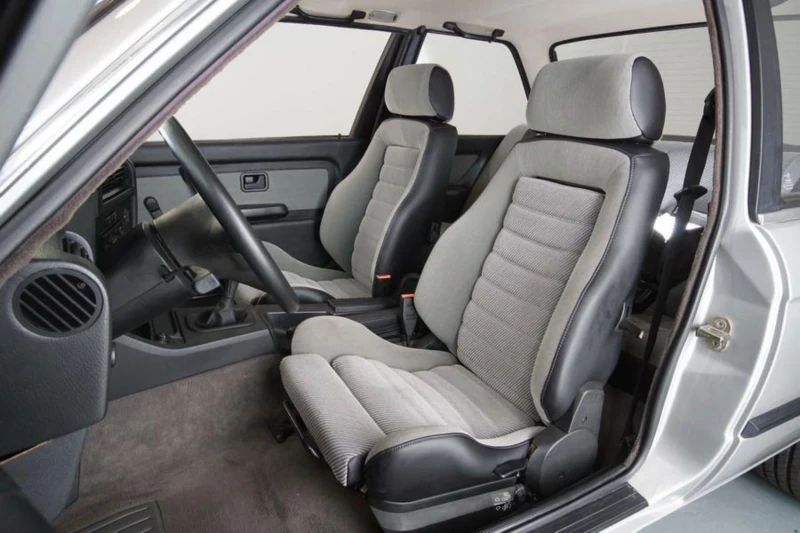 BMW 325 325i, снимка 5 - Автомобили и джипове - 51476561