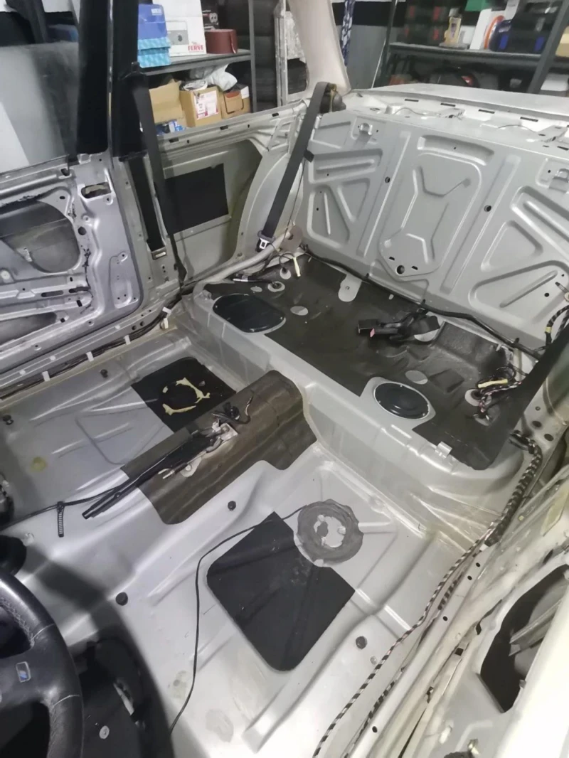 BMW 325 325i, снимка 10 - Автомобили и джипове - 51476561