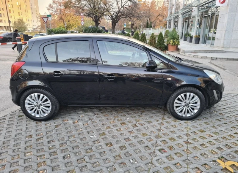 Opel Corsa 1.2 LPG Facelift - На Части , снимка 3 - Автомобили и джипове - 51496065