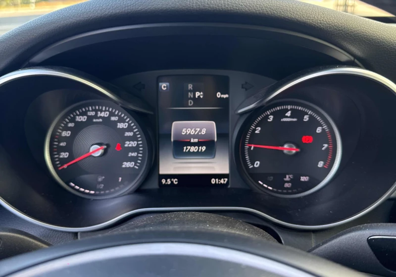 Mercedes-Benz C 300 4MATIC, снимка 8 - Автомобили и джипове - 52749803