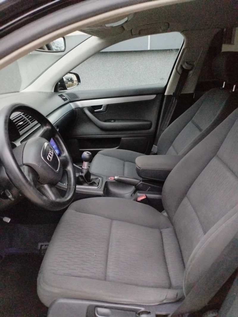 Audi A4 1.9 TDI 116hp Android Navi Подгрев Full, снимка 11 - Автомобили и джипове - 53129781