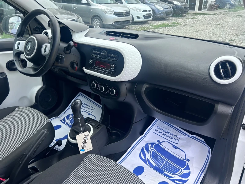 Renault Twingo 1.0 SCE LIMITED , снимка 14 - Автомобили и джипове - 53344693