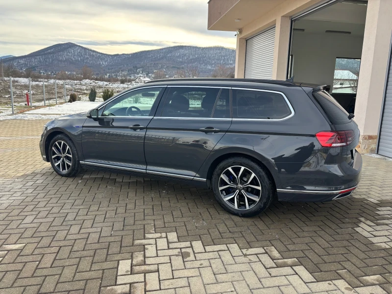 VW Passat 1.4 GTE Plug-in Hybrid ГЕРМАНИЯ Реални км., снимка 3 - Автомобили и джипове - 53538846