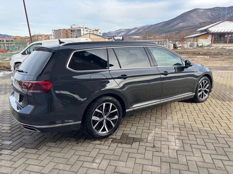 VW Passat 1.4 GTE Plug-in Hybrid ГЕРМАНИЯ Реални км., снимка 5 - Автомобили и джипове - 53538846