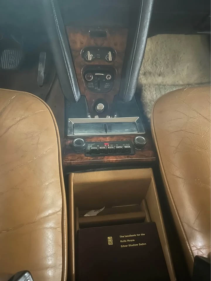 Rolls-Royce Silver Spur SHADOWCARFAX* АВТОФИНАНСИРАНЕ* БЕЗ ПЪРВОНАЧАЛНА - изображение 6