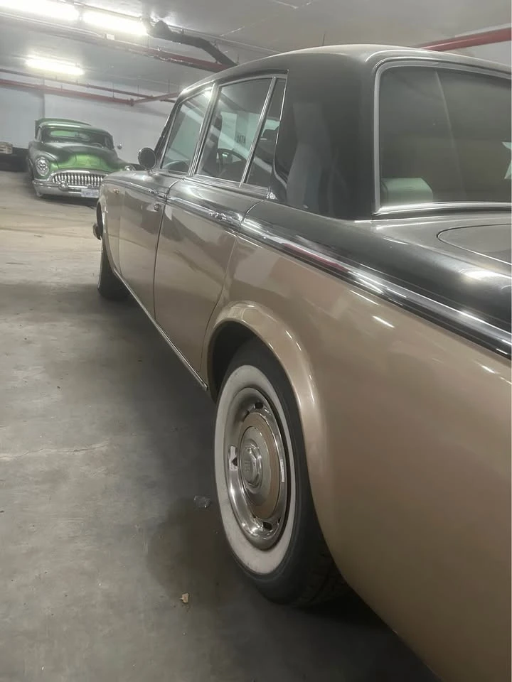 Rolls-Royce Silver Spur SHADOWCARFAX* АВТОФИНАНСИРАНЕ* БЕЗ ПЪРВОНАЧАЛНА - изображение 4