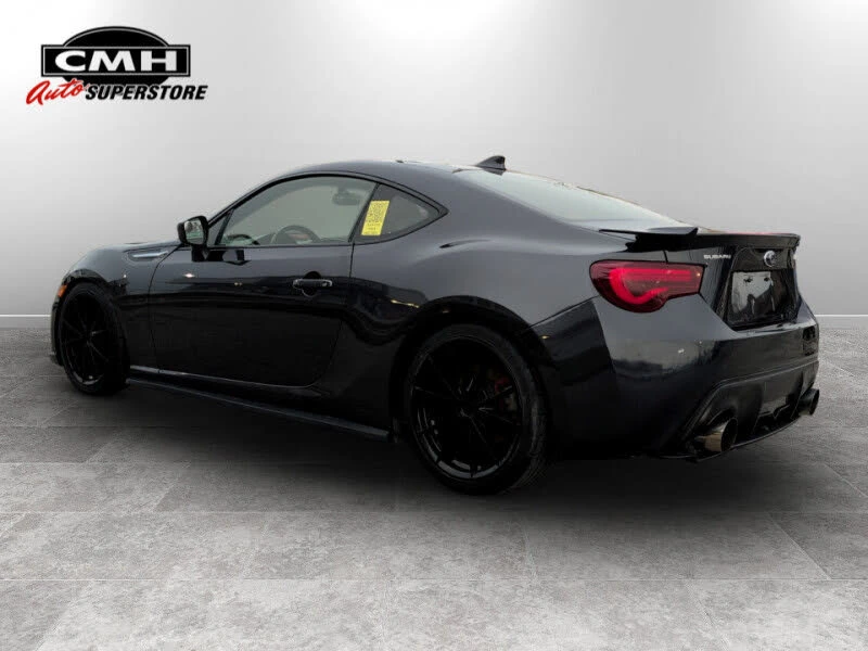Subaru BRZ Sport-tech * RWD * АвтоКредит* (ЦЕНА ДО БГ), снимка 2 - Автомобили и джипове - 53262758
