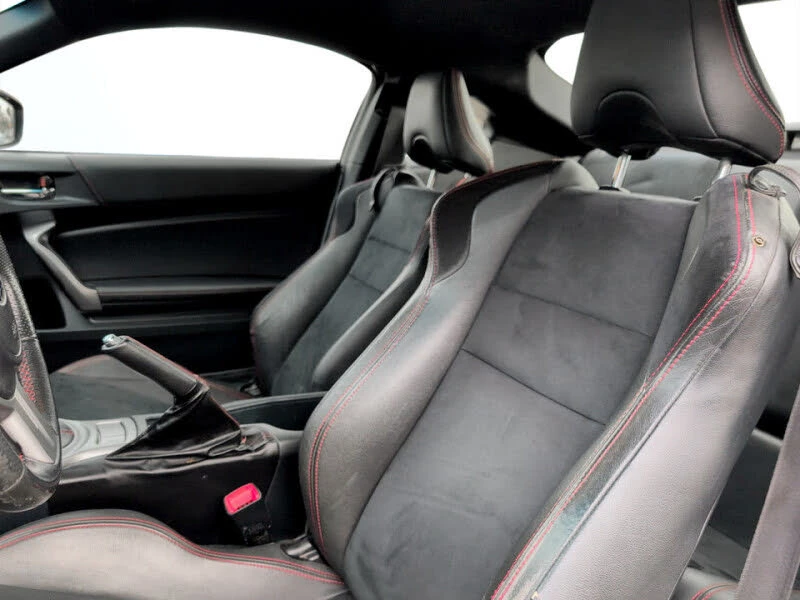 Subaru BRZ Sport-tech * RWD * АвтоКредит* (ЦЕНА ДО БГ), снимка 8 - Автомобили и джипове - 53262758