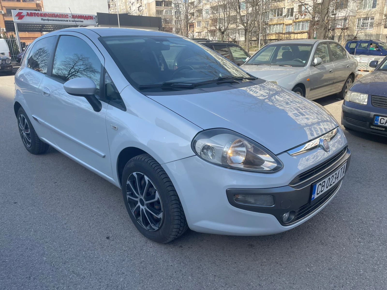 Fiat Punto 1.4 фабрична газ 🔝 - изображение 2