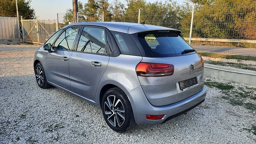 Citroen C4 Picasso 1.6 HDI - изображение 6