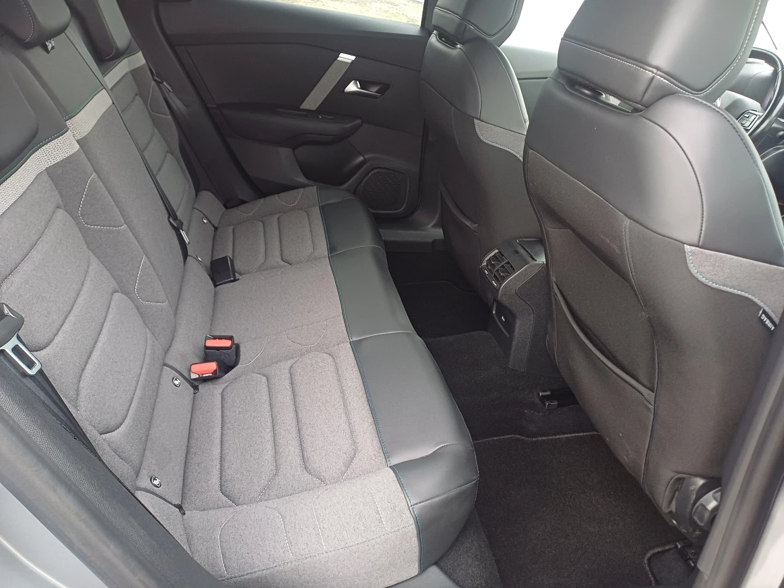 Citroen C4 1.5 HDI LIM SHINE * * HEAD-UP* * KEYLESS GO* * DIS - изображение 9
